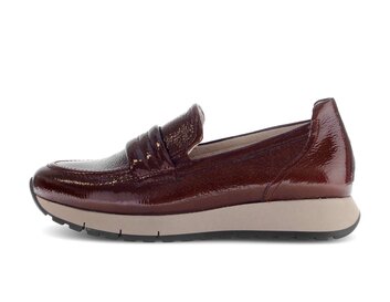 Slip-on red