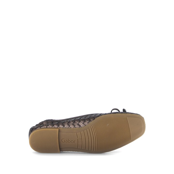 Elegant ballerina brown #4