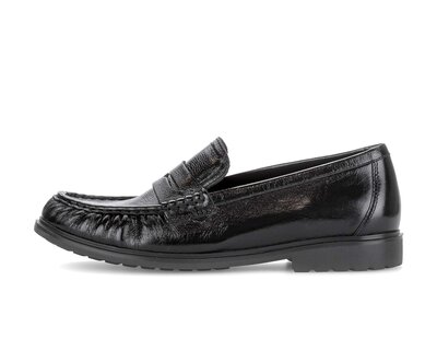 Loafer black