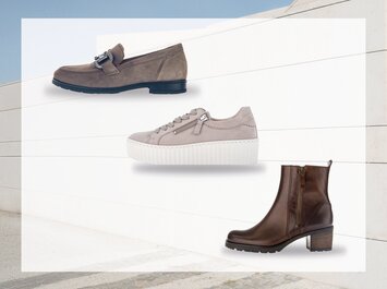 Trois chaussures pour femme différentes sont disposées sur un fond neutre : en haut, un loafer taupe avec boucle décorative ; au centre, une basket gris clair avec semelle plate-forme blanche ; en bas à droite, une bottine marron avec talon moyen et fermeture éclair latérale. | © Gabor Shoes GmbH, Allemagne