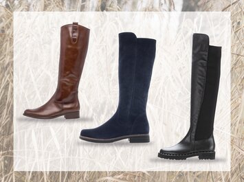 Trois paires de bottes hauteur genou. De gauche à droite : bottes en cuir marron avec talon plat, bottes en daim bleu foncé, bottes en cuir noir avec semelle profilée. | © Gabor Shoes GmbH, Allemagne