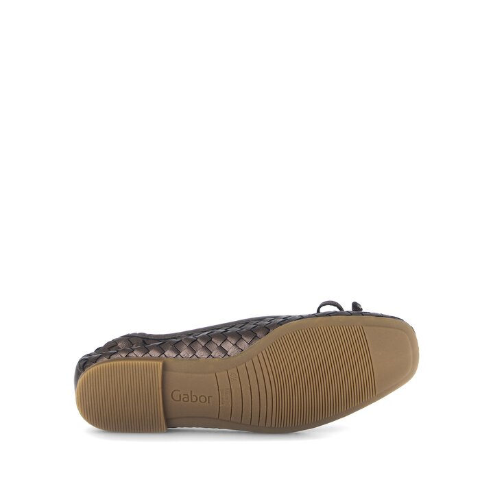 Elegant ballerina brown #4