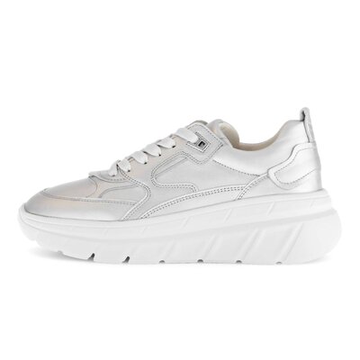 Low sneaker silver