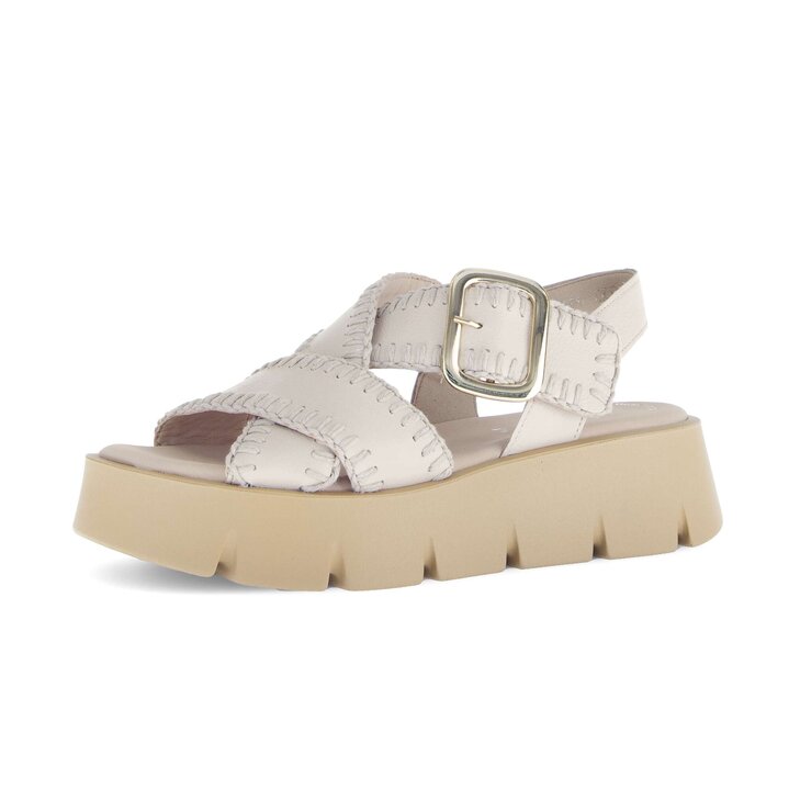 Platform sandal cream #2