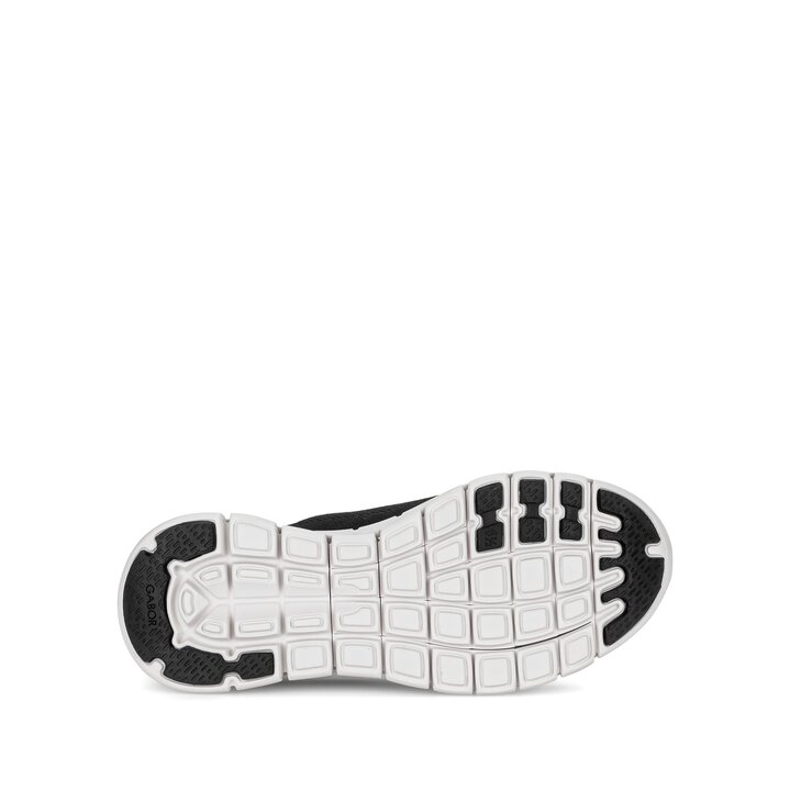 Low sneaker black #4