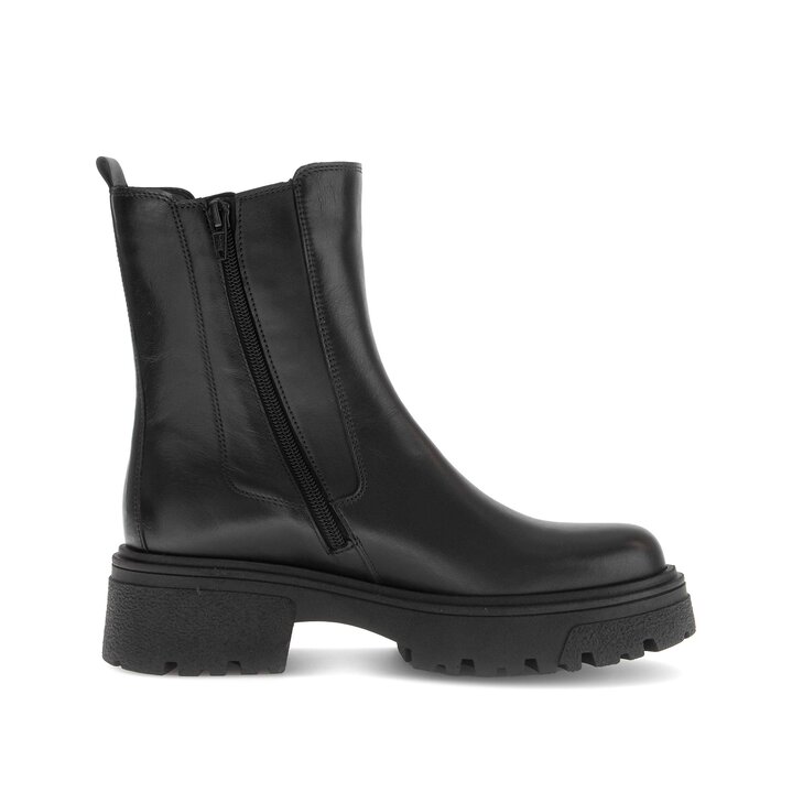 Chelsea boot black #1